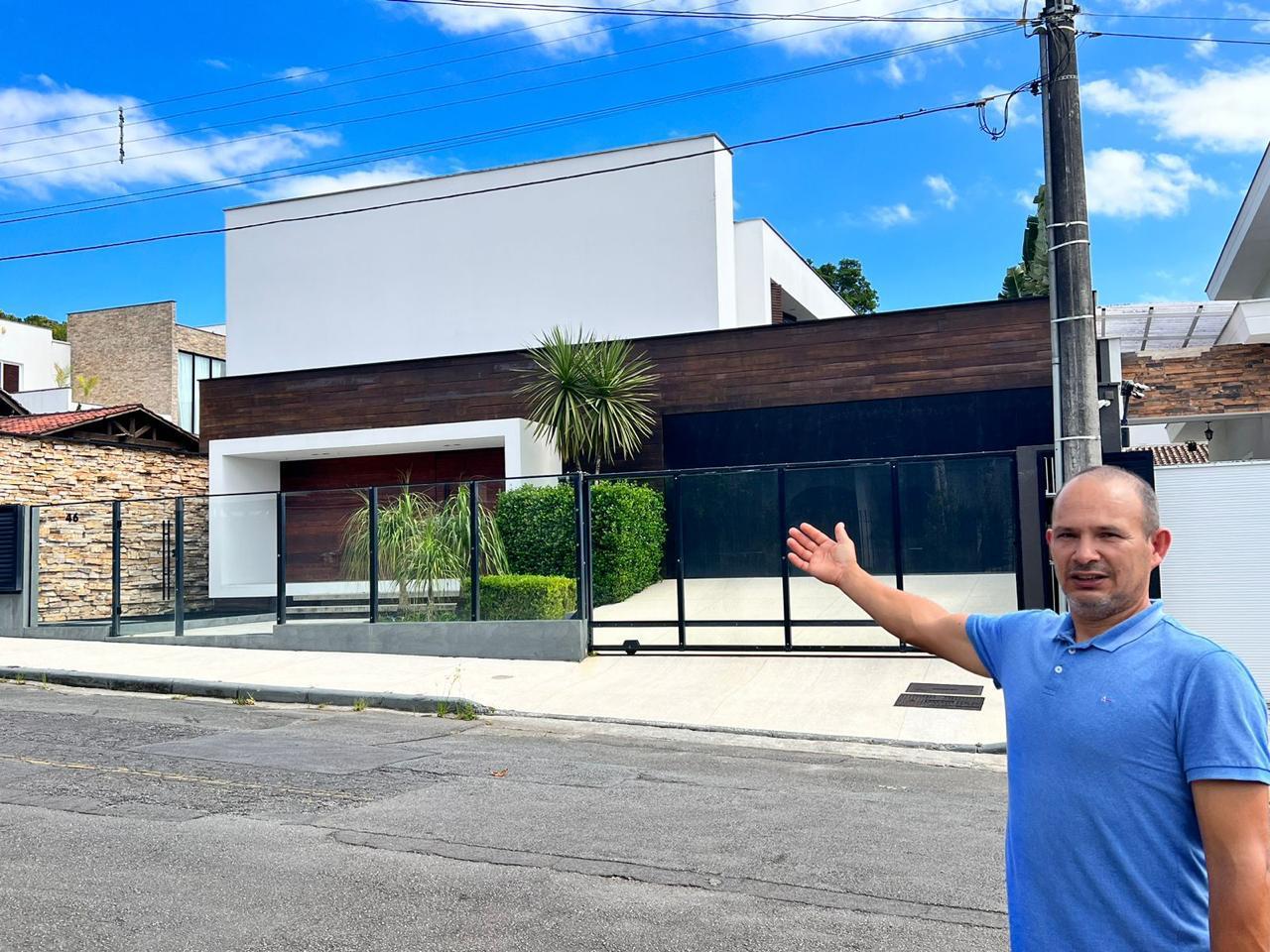 Construção residencial de alto padrão em Joinville